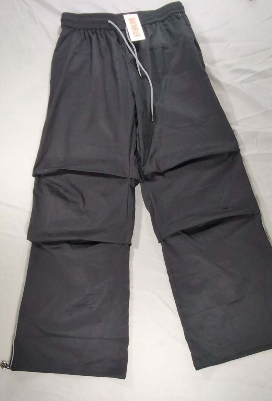 BAKYARDER Men's Black Nylon Track Pants Relaxed Fit Parachute Pants Size XL - Picture 2 of 6